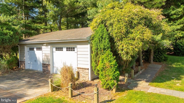 123 Nantucket Dr, Middletown, DE 19709 - view of detached garage