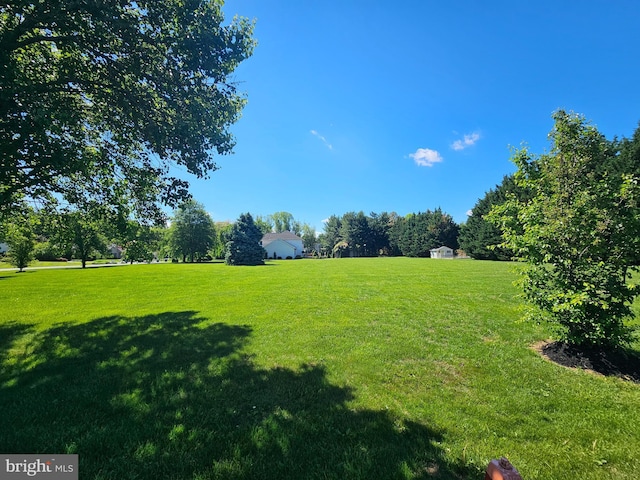 123 Nantucket Dr, Middletown, DE 19709 - view of green lawn