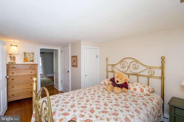 3864 Spring Valley Rd, Doylestown, PA 18902 - bedroom featuring dark wood-style flooring and a closet