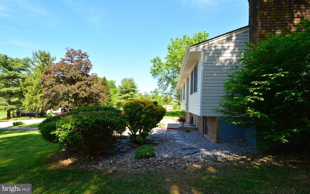 26 Shamrock Cir, Westminster, MD 21157 - view of grassy yard