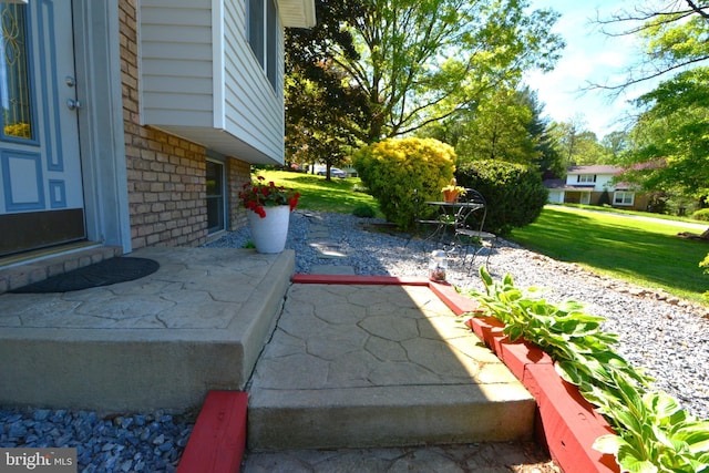 26 Shamrock Cir, Westminster, MD 21157 - view of patio / terrace