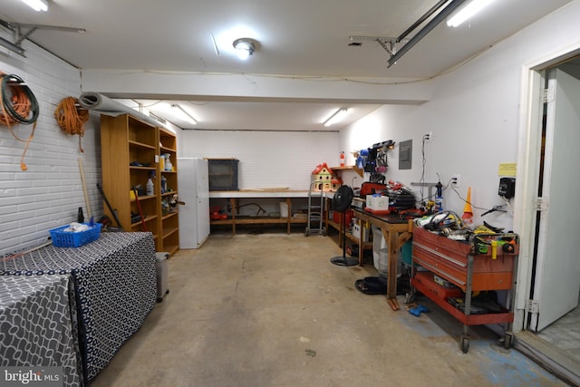 26 Shamrock Cir, Westminster, MD 21157 - garage with a workshop area and electric panel