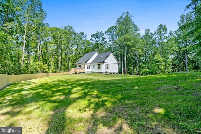 5570 Warren Dr, Huntingtown, MD 20639 - view of yard featuring a deck