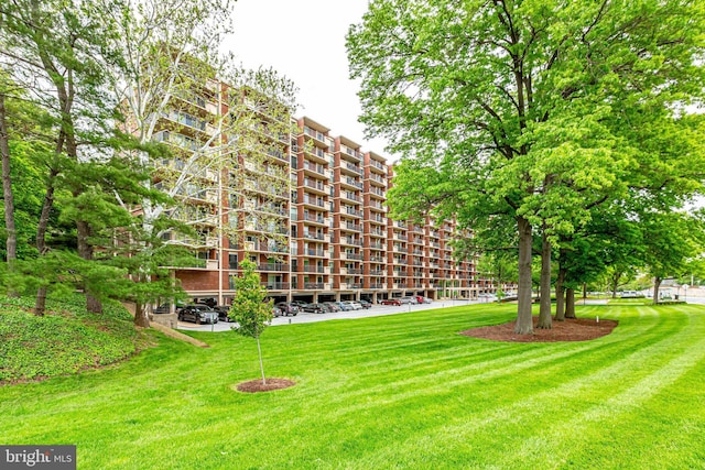 1300 Army Navy Dr Unit 124, Arlington, VA 22202 - view of apartment building / complex