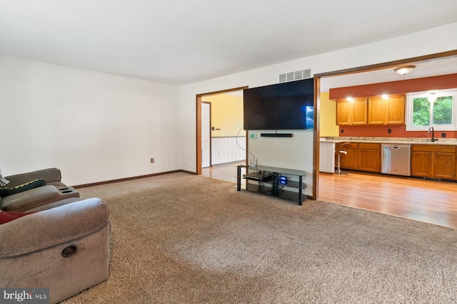 101 George St, Taneytown, MD 21787 - living area with light colored carpet and baseboards