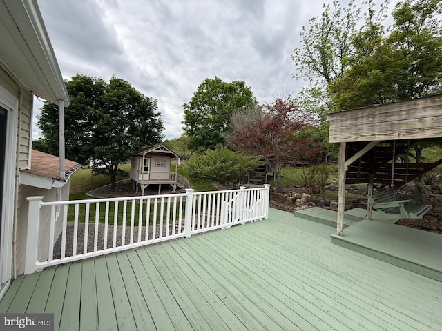 64 Mulberry St, Franklin, WV 26807 - view of deck