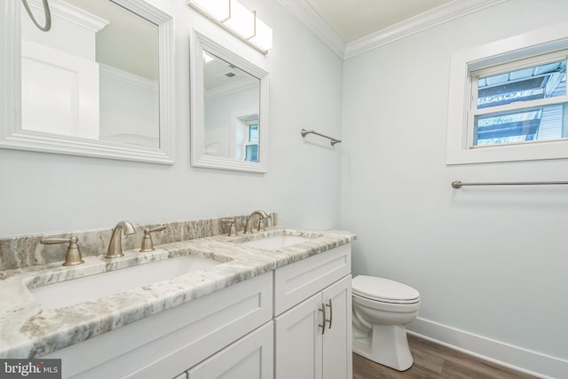 931 Oakdale Cir, Millersville, MD 21108 - bathroom featuring ornamental molding, wood finished floors, and double vanity