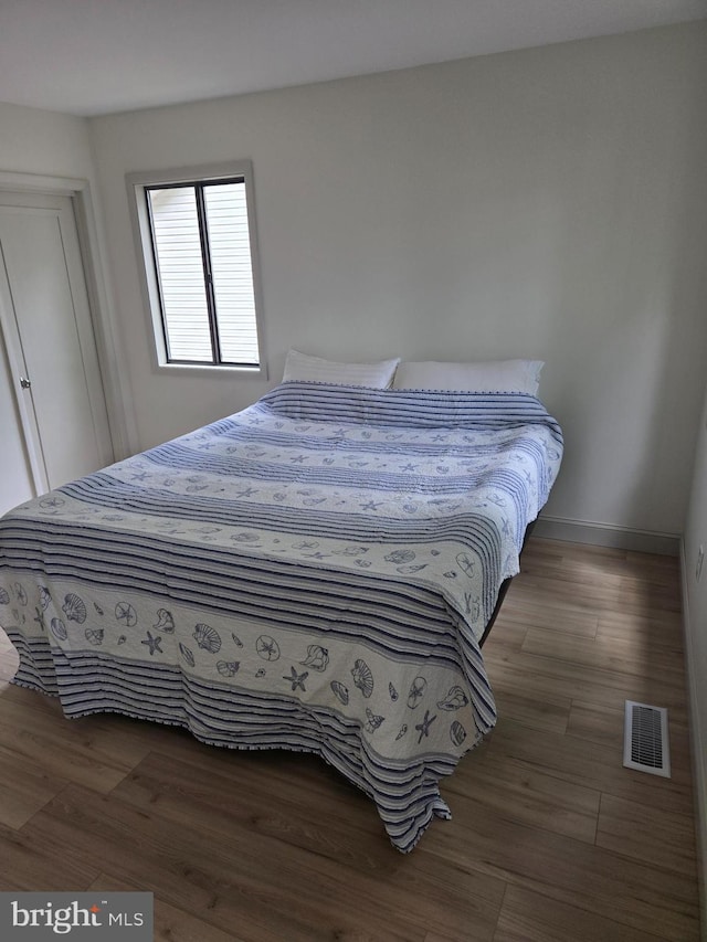 6 Granby Ln, Ocean Pines, MD 21811 - bedroom with wood finished floors and baseboards