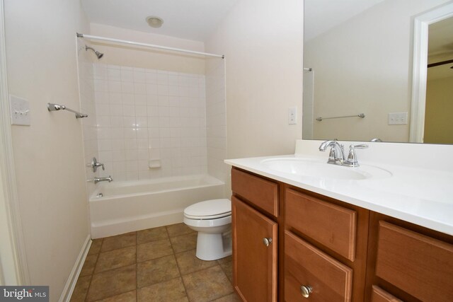 10020 Iron Pointe Dr Unit 9D, Millsboro, DE 19966 - full bathroom with toilet, vanity, and bathing tub / shower combination