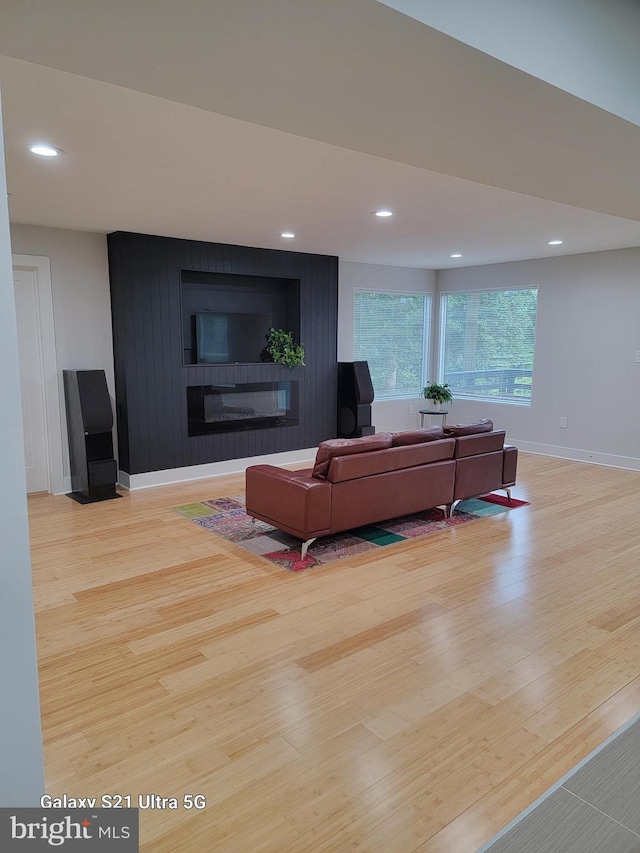 2432 S Culpeper St, Arlington, VA 22206 - living room with wood finished floors, baseboards, and recessed lighting