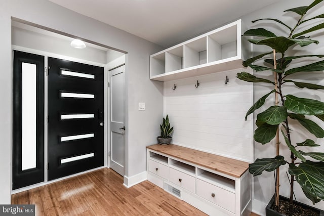 2432 S Culpeper St, Arlington, VA 22206 - mudroom featuring light wood-style floors and baseboards