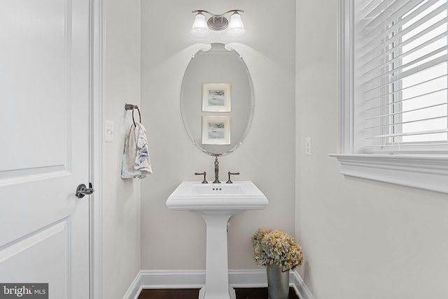 16024 Waterford Crest Pl, Paeonian Springs, VA 20129 - view of bathroom