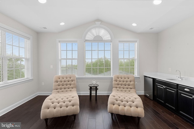 16024 Waterford Crest Pl, Paeonian Springs, VA 20129 - sitting room with healthy amount of natural light, dark wood finished floors, vaulted ceiling, baseboards, and recessed lighting