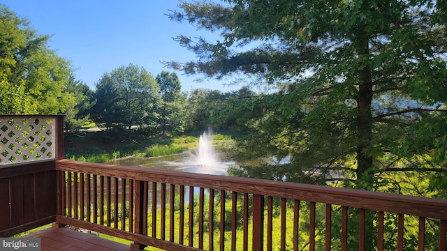 10016 Love Song Ct, Laurel, MD 20723 - view of deck