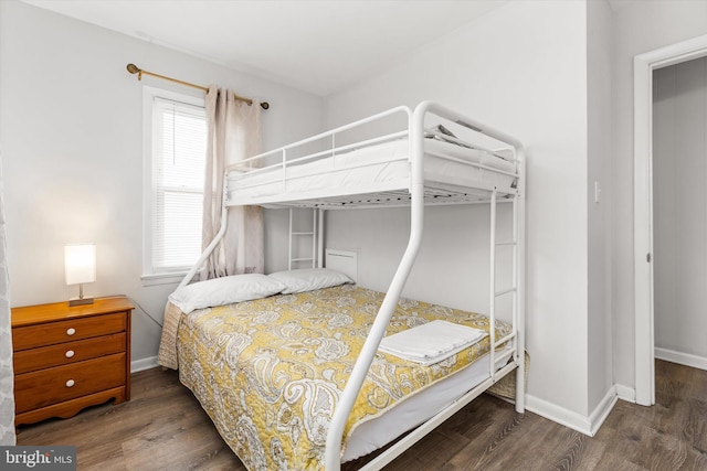 1004 Philadelphia Ave, Ocean City, MD 21842 - bedroom with wood finished floors and baseboards