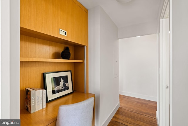 2018 Walnut St Unit 19Gh, Philadelphia, PA 19103 - detailed view of wood finished floors and baseboards