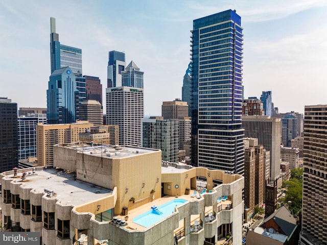 2018 Walnut St Unit 19Gh, Philadelphia, PA 19103 - view of city skyline