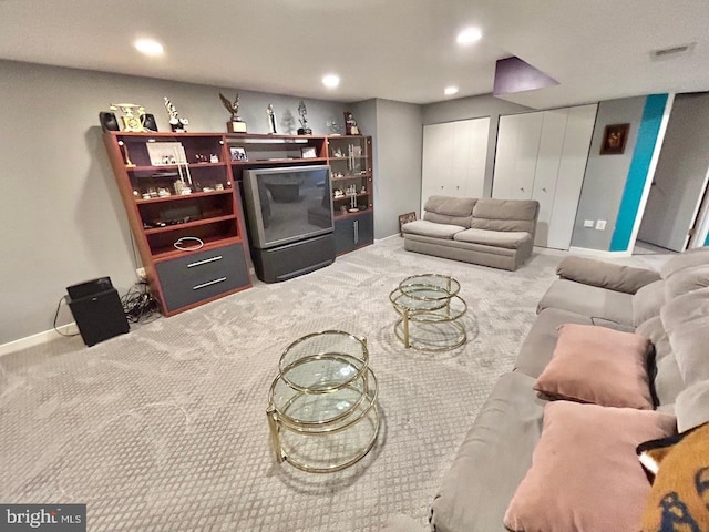 52 Dalton Way, Southampton, PA 18966 - carpeted living room featuring baseboards and recessed lighting
