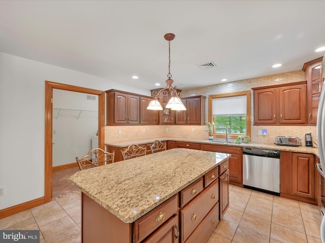 773 S Rte 183, Schuylkill Haven, PA 17972 - kitchen featuring stainless steel dishwasher, a sink, tasteful backsplash, a kitchen island, and recessed lighting