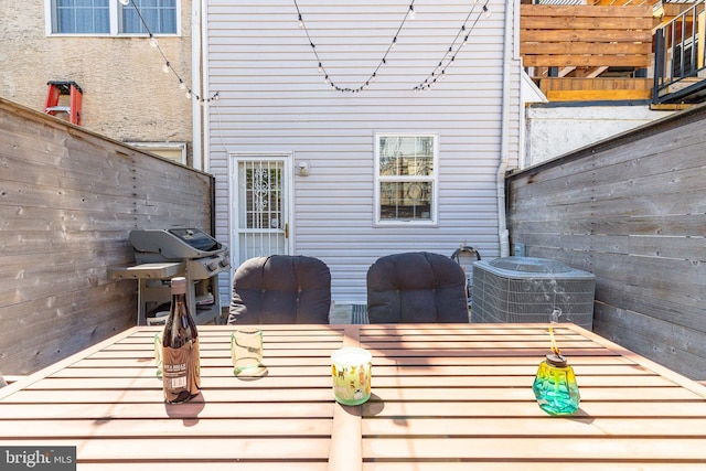 2113 Montrose St, Philadelphia, PA 19146 - view of patio featuring central AC unit and fence