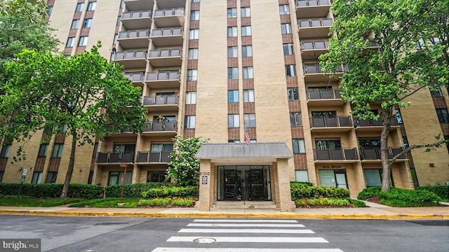 3100 S Manchester St Unit 224, Falls Church, VA 22044 - view of apartment building / complex
