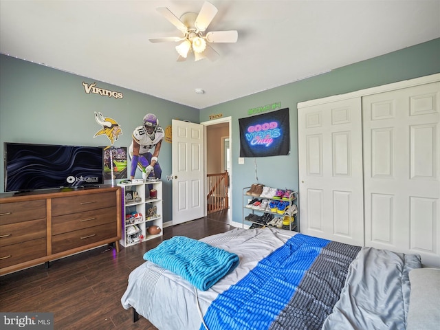 67 Tinning Ct, Hedgesville, WV 25427 - bedroom featuring a closet, dark wood-style flooring, and ceiling fan
