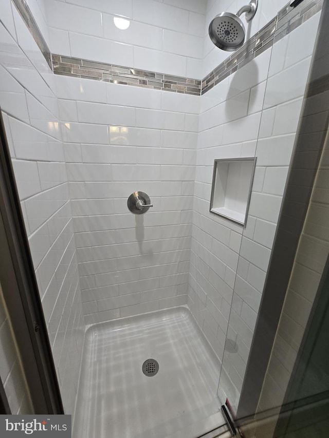 85 Malek Dr, Hanover, PA 17331 - bathroom featuring a shower stall