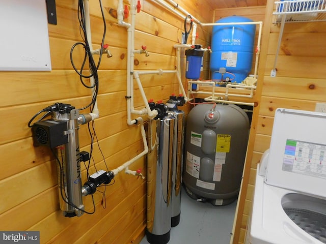 158 Hideaway Ln, Upper Tract, WV 26866 - utility room featuring washer / clothes dryer