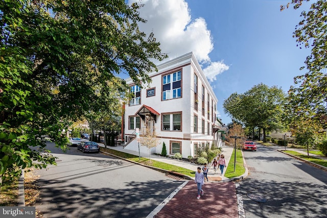 30 Maclean St, Princeton, NJ 08542 - townhome / multi-family property with stucco siding