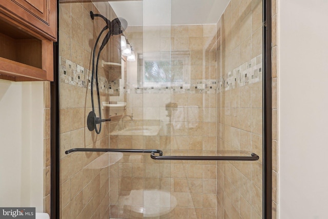 3919 30th St N, Arlington, VA 22207 - bathroom featuring a stall shower