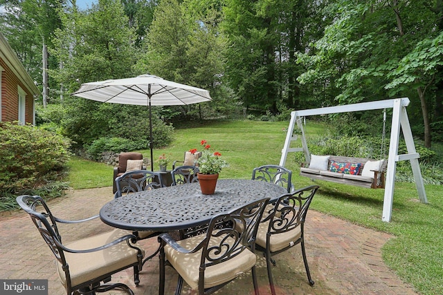 3919 30th St N, Arlington, VA 22207 - view of patio / terrace featuring outdoor dining space