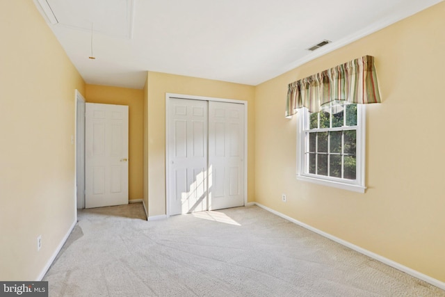 15 Horseshoe Dr, Mount Laurel, NJ 08054 - unfurnished bedroom featuring carpet, attic access, baseboards, and a closet