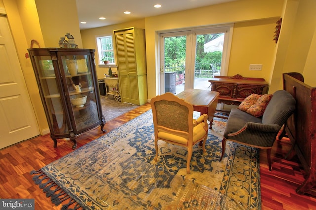 living room featuring wood finished floors and recessed lighting
