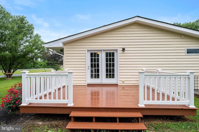 328 W Bay Front Rd, Lothian, MD 20711 - view of wooden terrace