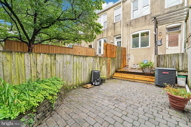 109 N Collington Ave, Baltimore, MD 21231 - view of patio