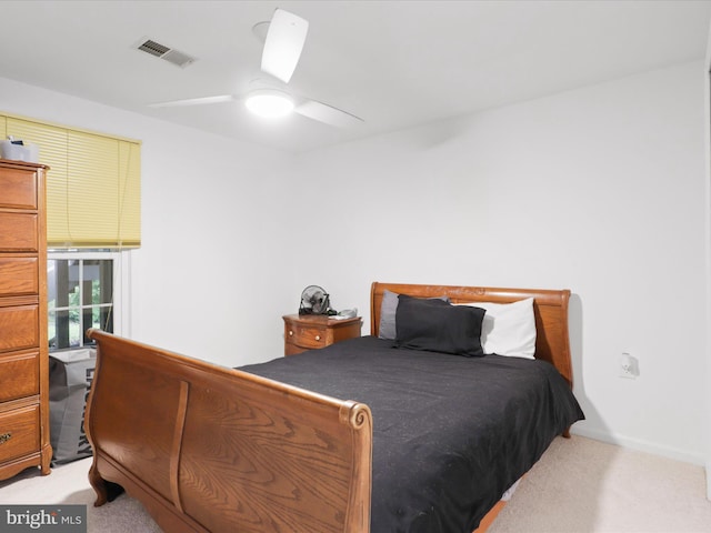 5281 Navaho Dr, Alexandria, VA 22312 - bedroom with light colored carpet and ceiling fan
