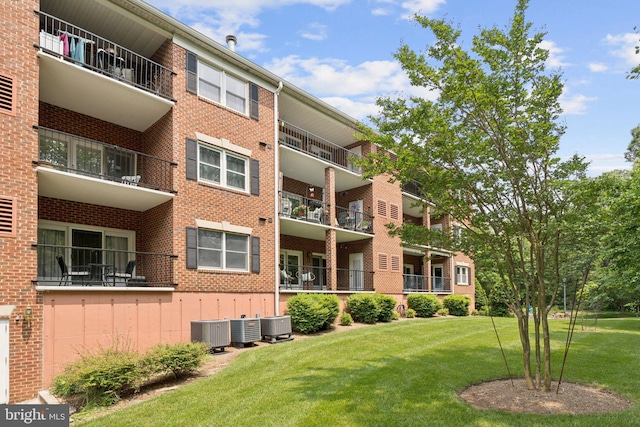 803 Coxswain Way Unit 107, Annapolis, MD 21401 - view of apartment building / complex with central air condition unit