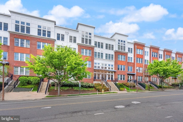 1418 N Rhodes St Unit B105, Arlington, VA 22209 - view of building exterior with stairway