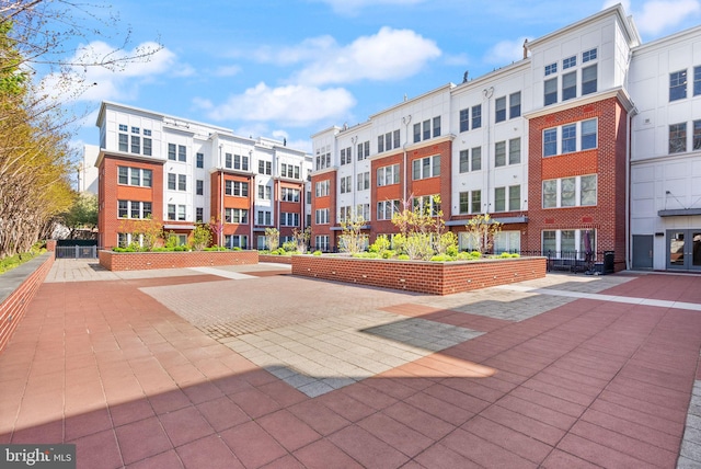 1418 N Rhodes St Unit B105, Arlington, VA 22209 - view of home's community
