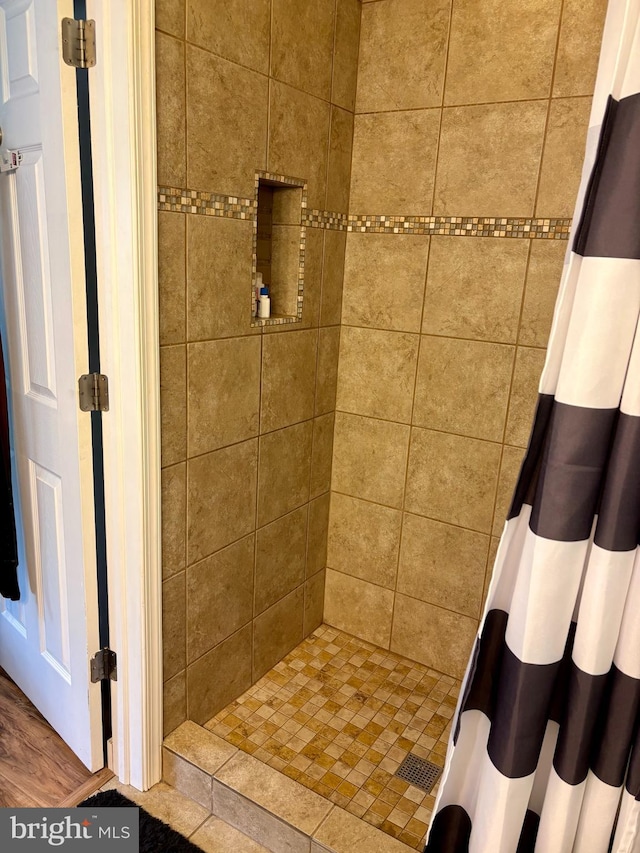226 Smallwood Ct, West Chester, PA 19380 - full bathroom featuring a tile shower