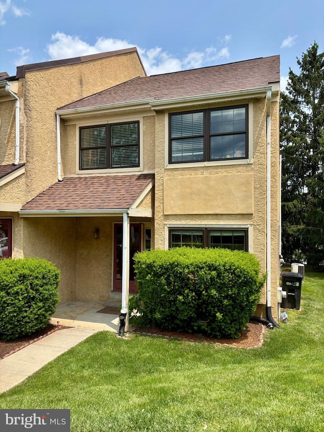 226 Smallwood Ct, West Chester, PA 19380 - multi unit property with stucco siding and a front lawn