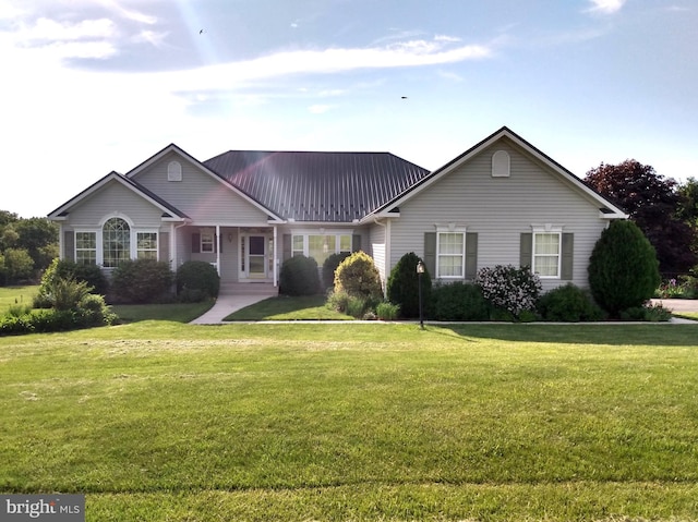 1372 Summerswood Dr, Saint Thomas, PA 17252 - view of front of home featuring a front lawn and metal roof