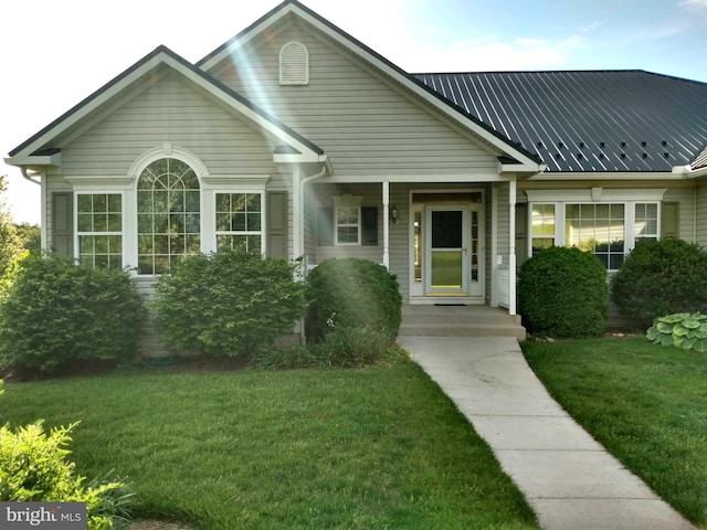 1372 Summerswood Dr, Saint Thomas, PA 17252 - view of front of home with a front yard and metal roof