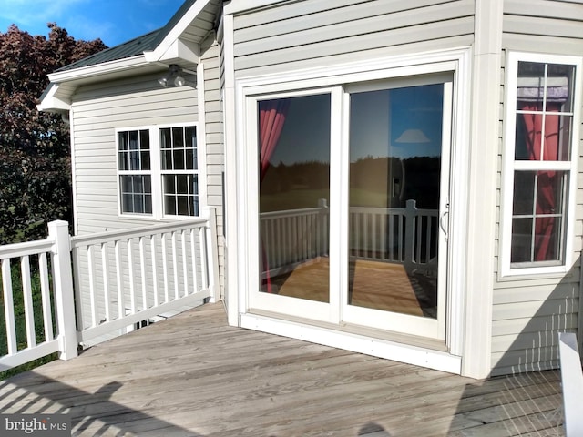 1372 Summerswood Dr, Saint Thomas, PA 17252 - view of wooden deck