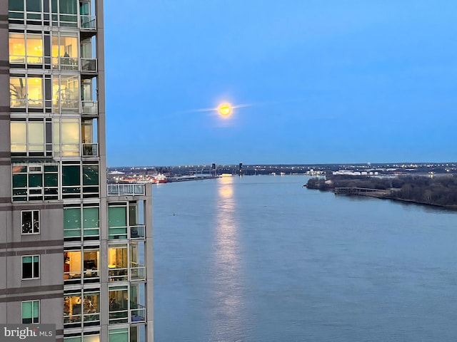 901 N Penn St Unit P2304, Philadelphia, PA 19123 - water view