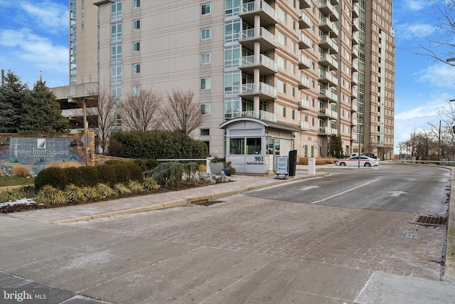901 N Penn St Unit P2304, Philadelphia, PA 19123 - view of building exterior