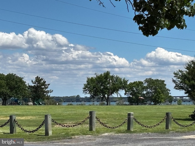 1 Somerset Ave, Cambridge, MD 21613 - view of grassy yard