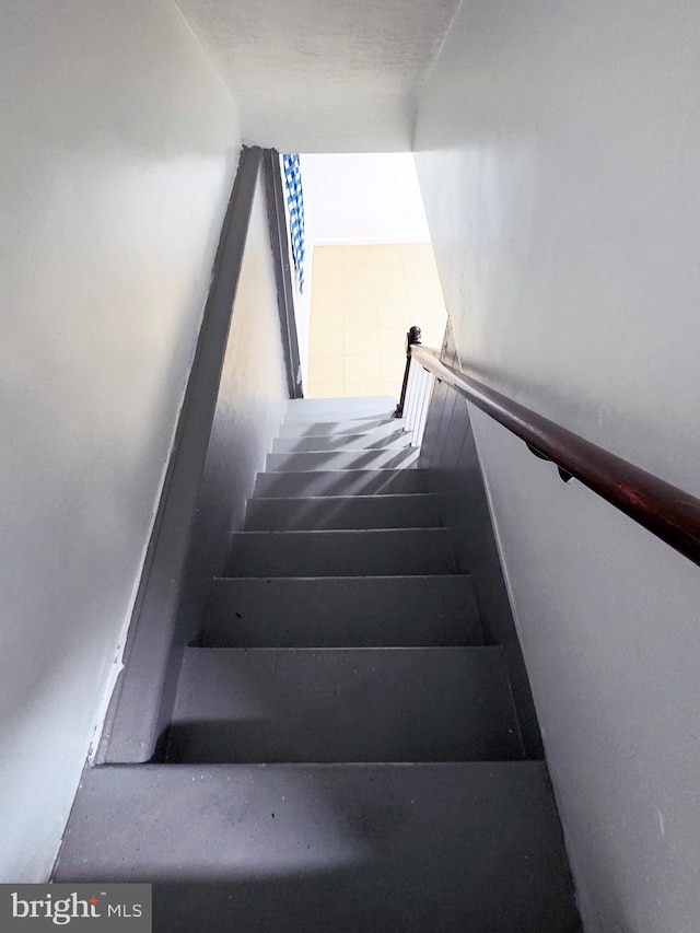 7020 Taylor Ter, Hyattsville, MD 20784 - view of stairway