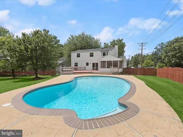 10205 Scaggsville Rd, Laurel, MD 20723 - view of swimming pool featuring a wooden deck