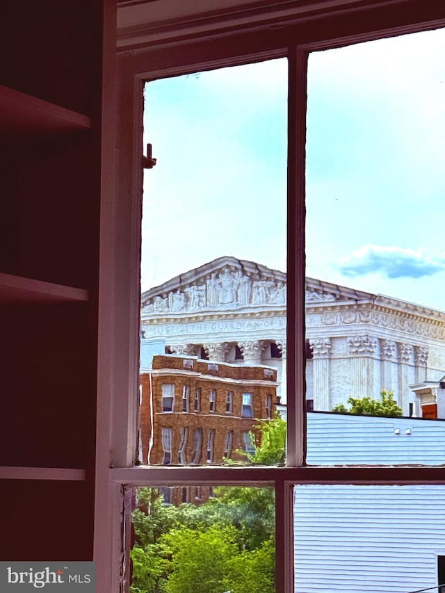 108 3rd St NE, Washington, DC 20002 - water view